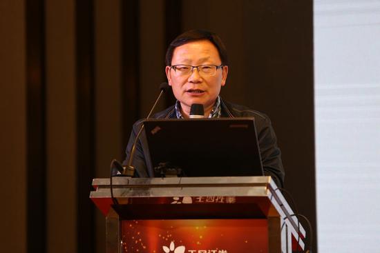 中国玻璃工业协会专家陈小飞：玻璃升级 景气延续