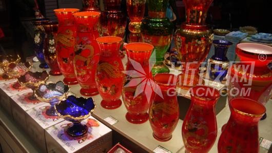 祁县玻璃集团化发展 打造国际知名品牌