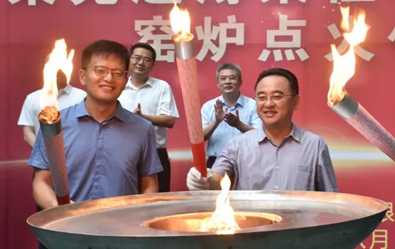 点火！山东柔光新材料建成国内首条热体柔性玻璃生产线