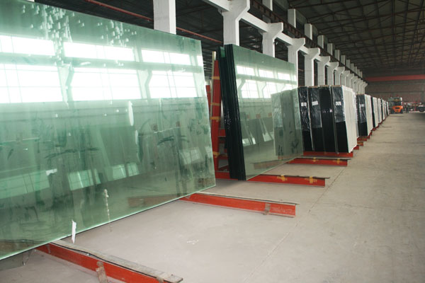 部分浮法产能转向光伏玻璃 浮法玻璃价格创新高