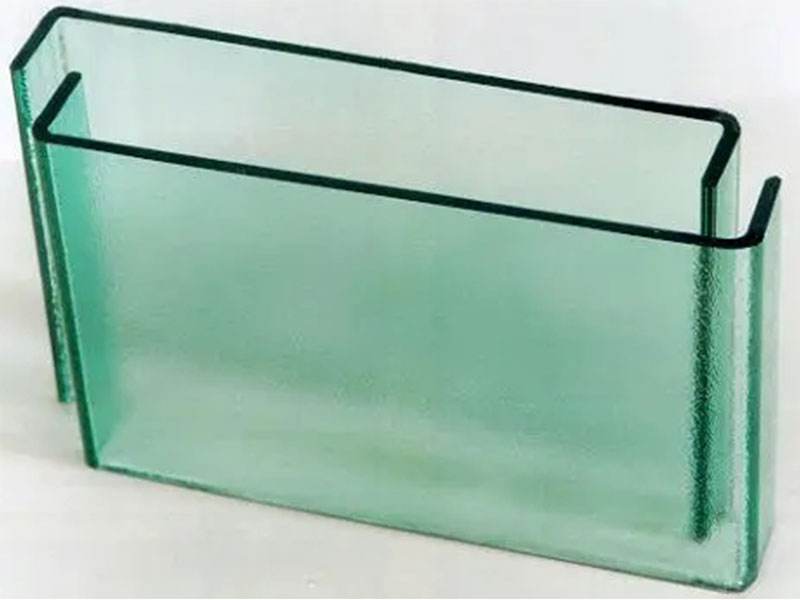 钢化U型玻璃的主要优点是什么？