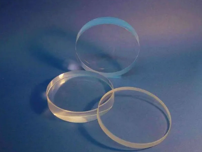 中国微纳晶玻璃之父发明新材料，突破美国技术垄断
