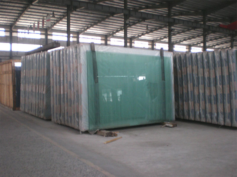 6月10日当周玻璃企业库存较上一周增加232.50万重箱