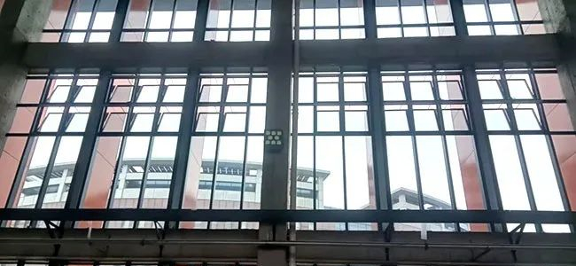 徐州鑫友公司浮法玻璃新技术国家重点实验室二期项目电动排烟窗工程完工