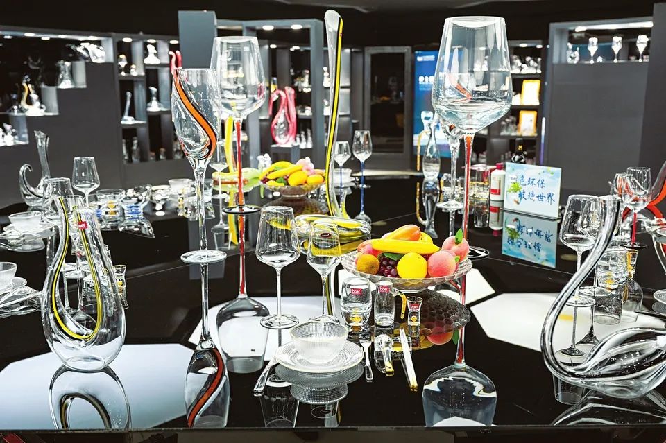 祁县获5000万元拨款发展玻璃器皿产业