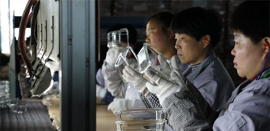 兖州——优质高硼硅玻璃制品的诞生